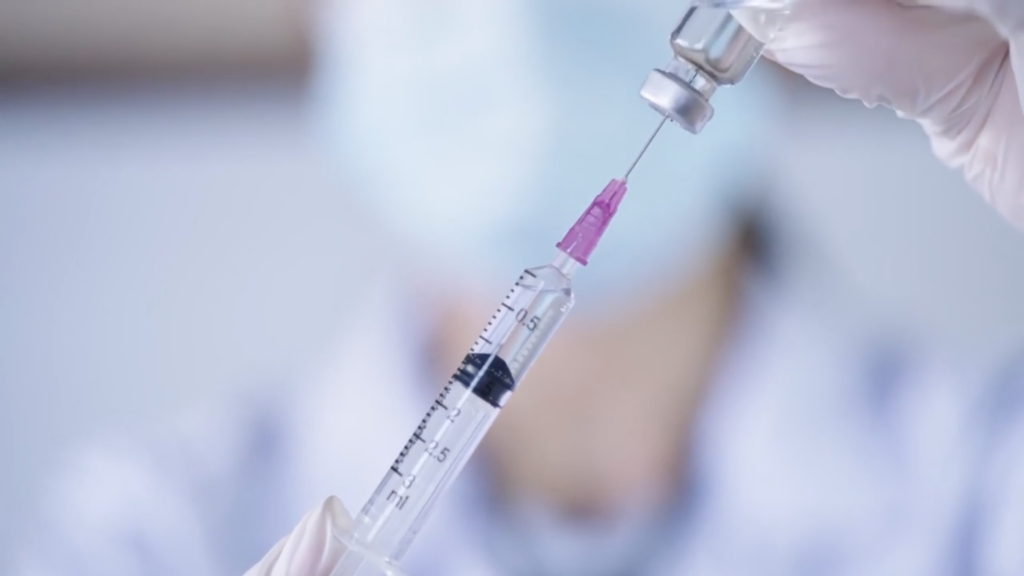 Cómo los gases fluorados son fundamentales en la administración segura de vacunas